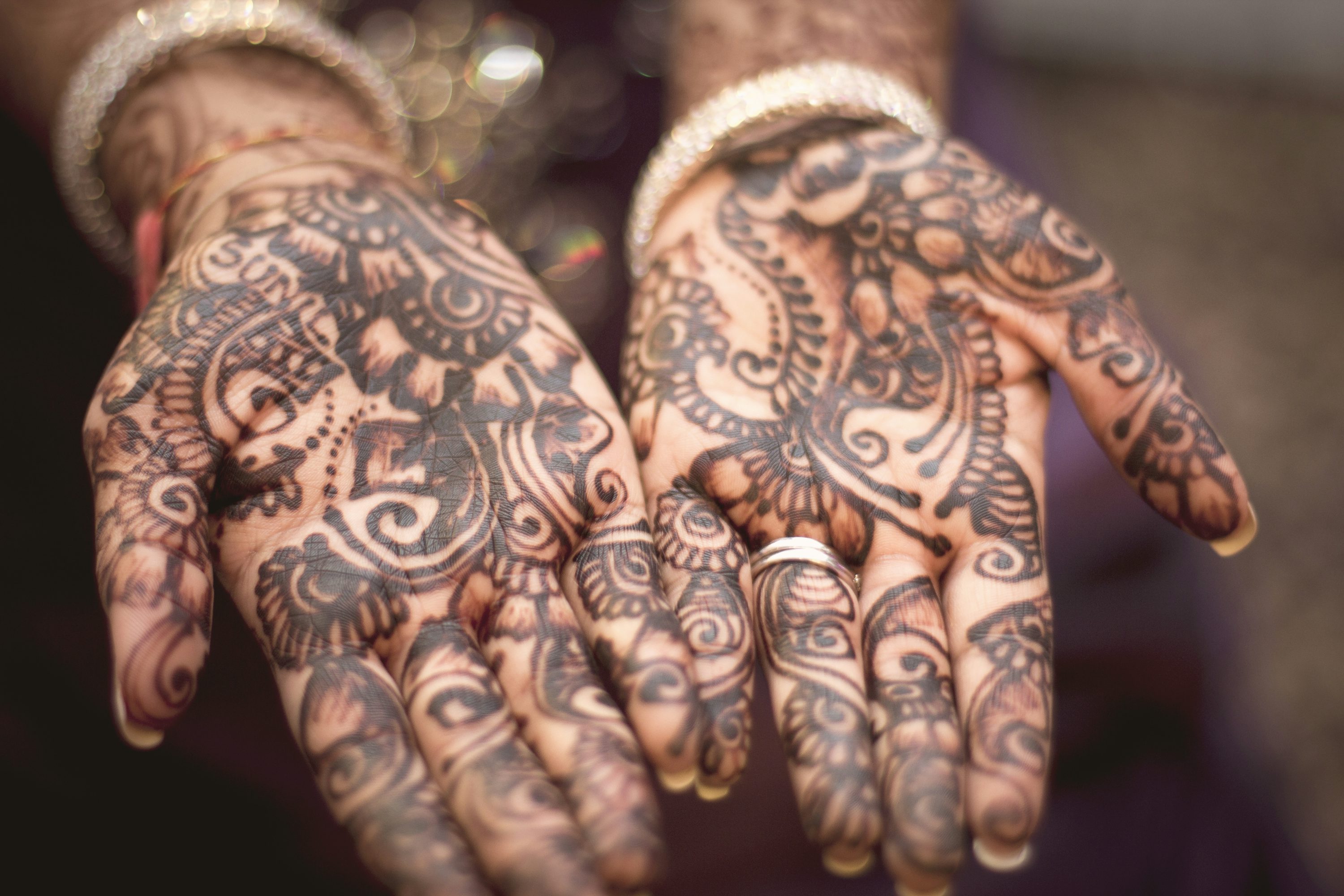Mehndi Artist